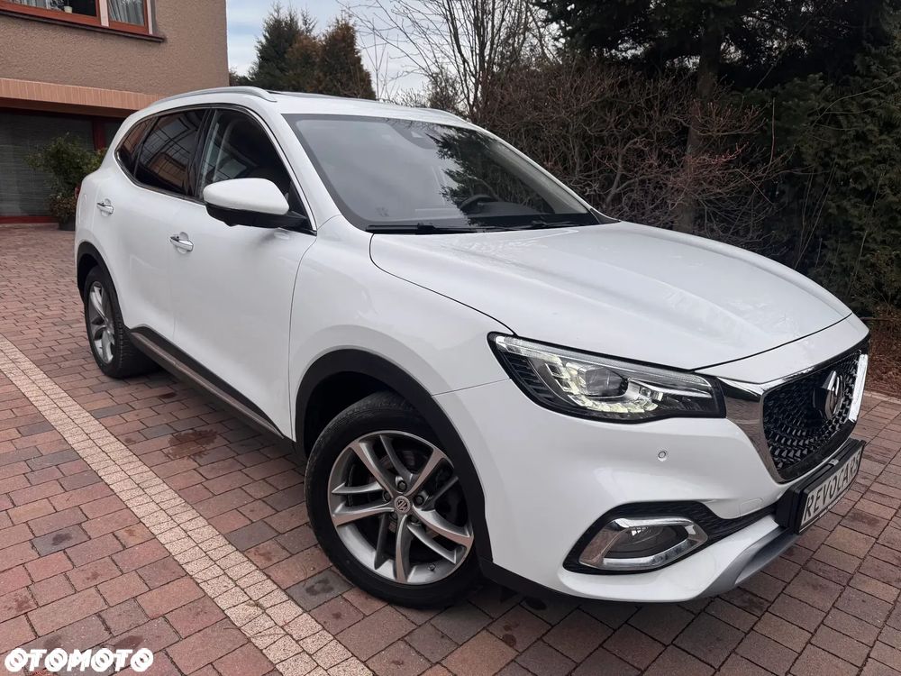 MG HS PHEV Luxury