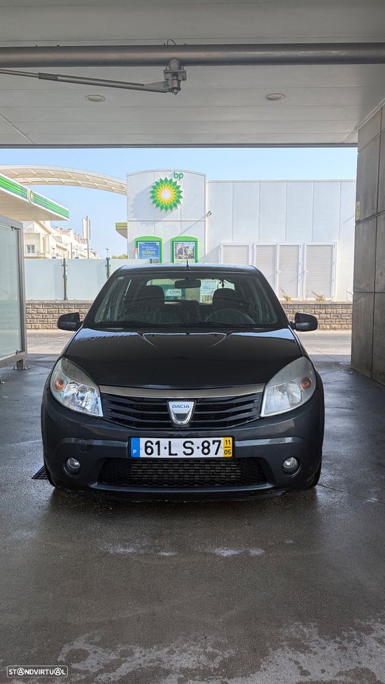 Dacia Sandero 1.5 dCi Confort - 1