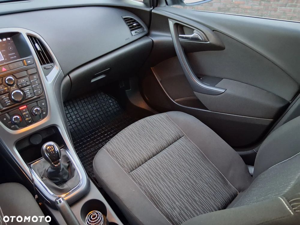 Opel Astra 1.6 Business EU6 - 28