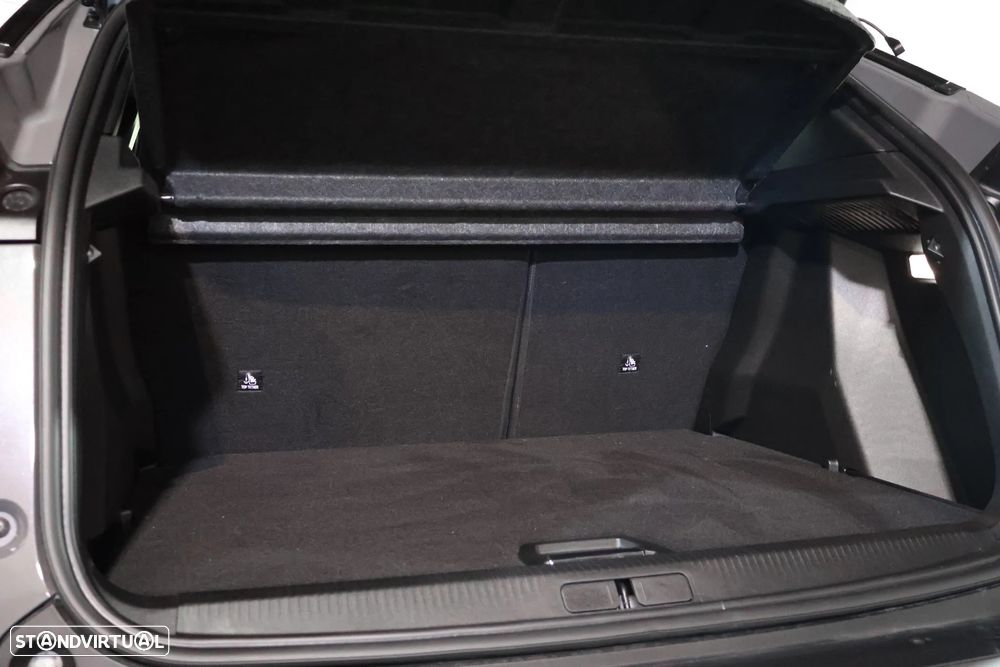 Peugeot 2008 1.2 PureTech Allure Pack - 37