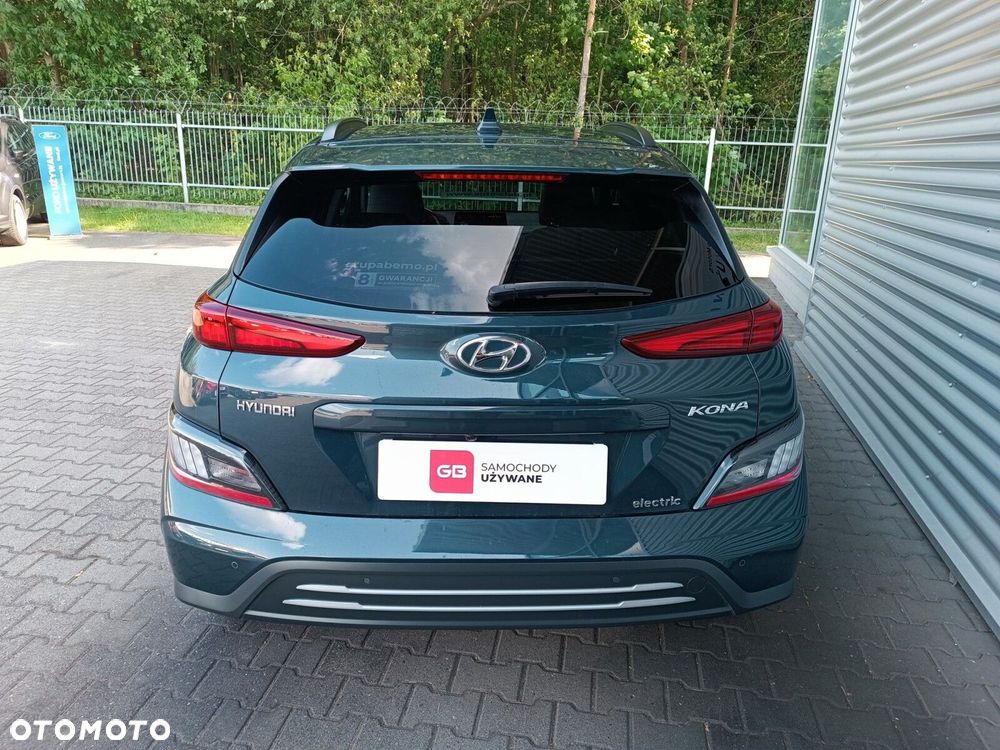Hyundai Kona - 8