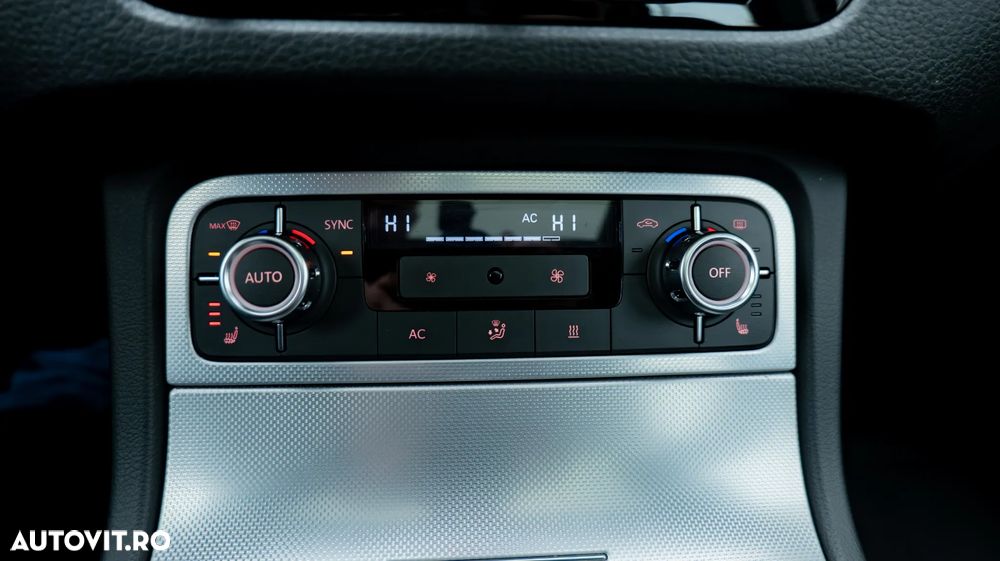 Volkswagen Touareg 3.0 V6 TDI Blue Motion DPF Automatik Exclusive - 6