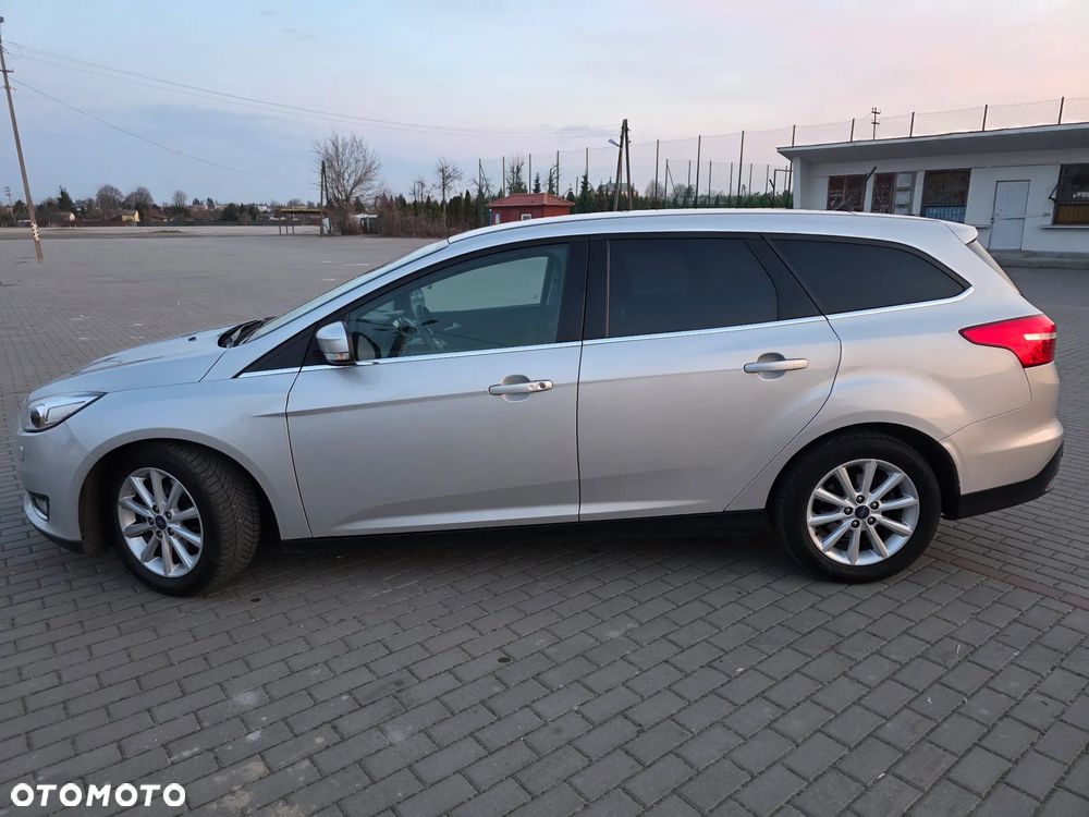 Ford Focus SW 2.0 TDCi Titanium ASS - 4