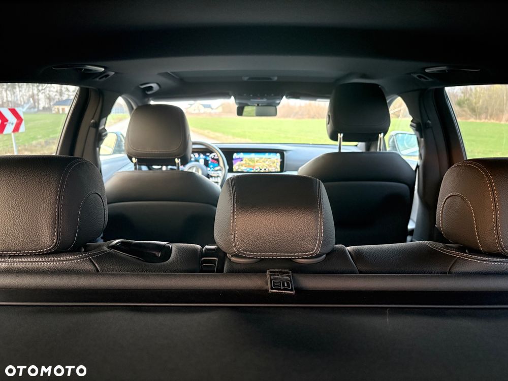 Mercedes-Benz Klasa E - 23