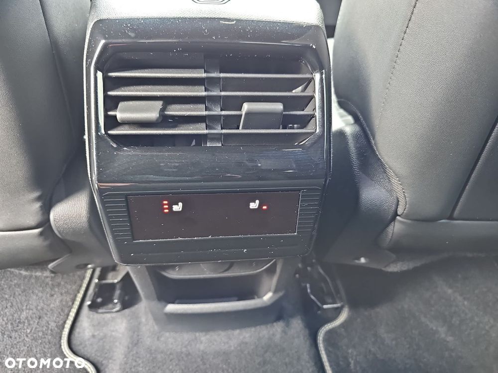 Peugeot 3008 1.2 PureTech mHEV GT S&S e-DCS6 - 24