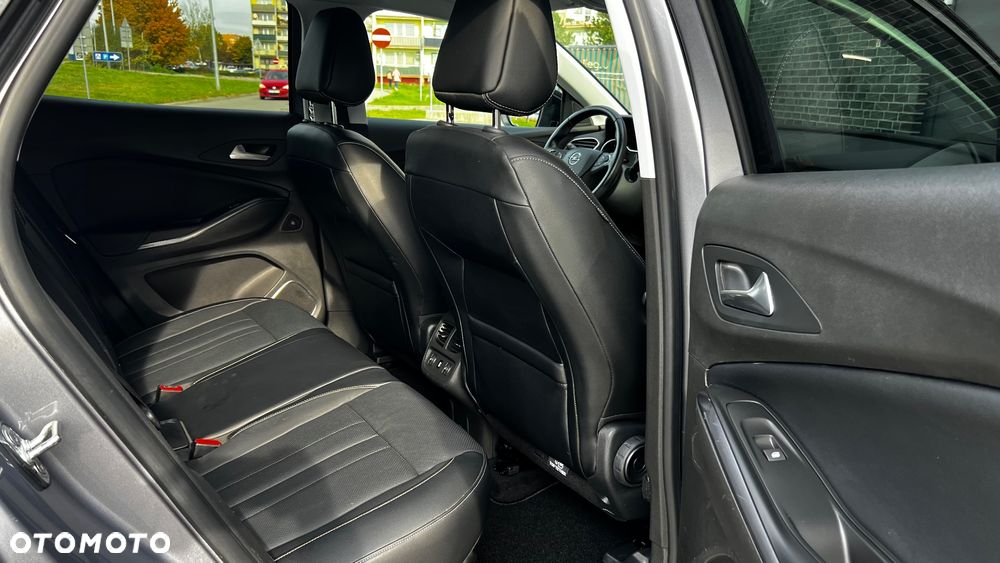 Opel Grandland X 1.6 Start/Stop Automatik Ultimate - 24