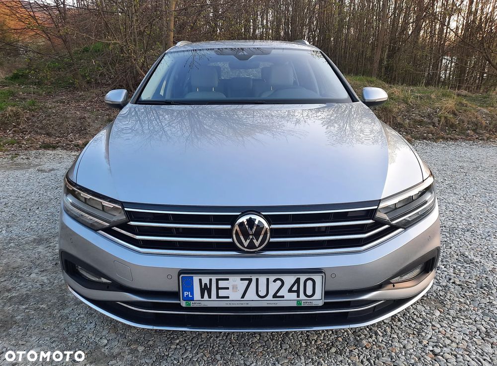 Volkswagen Passat 2.0 TDI Elegance DSG - 6