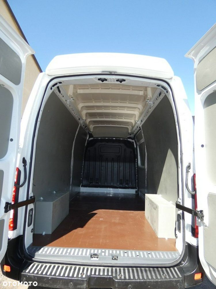 Renault Master - 9