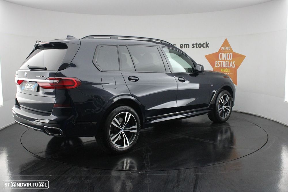 BMW X7 40 d xDrive Pack M — fotografia 8
