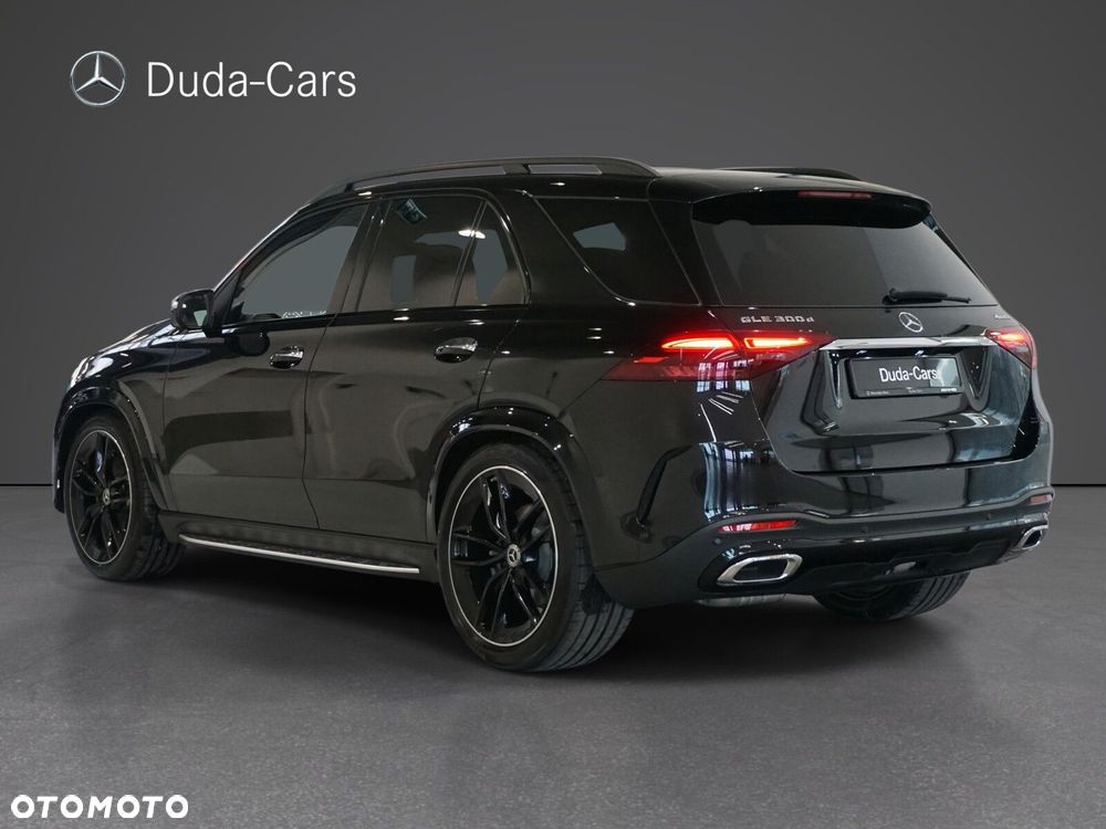 Mercedes-Benz GLE 300 d 4-Matic Premium - 3