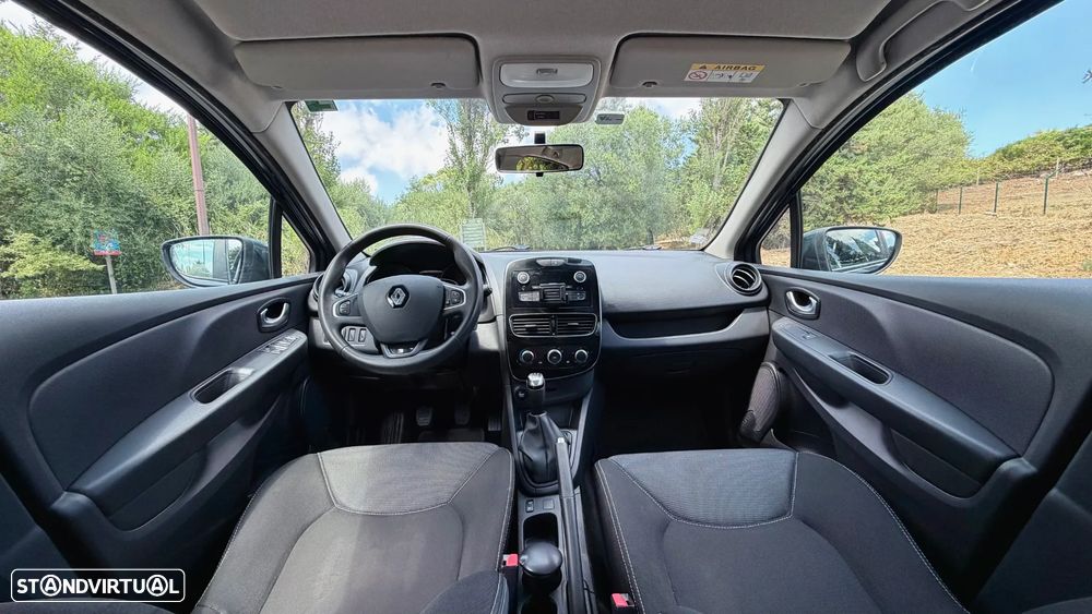 Renault Clio 1.5 dCi Zen — fotografia 8