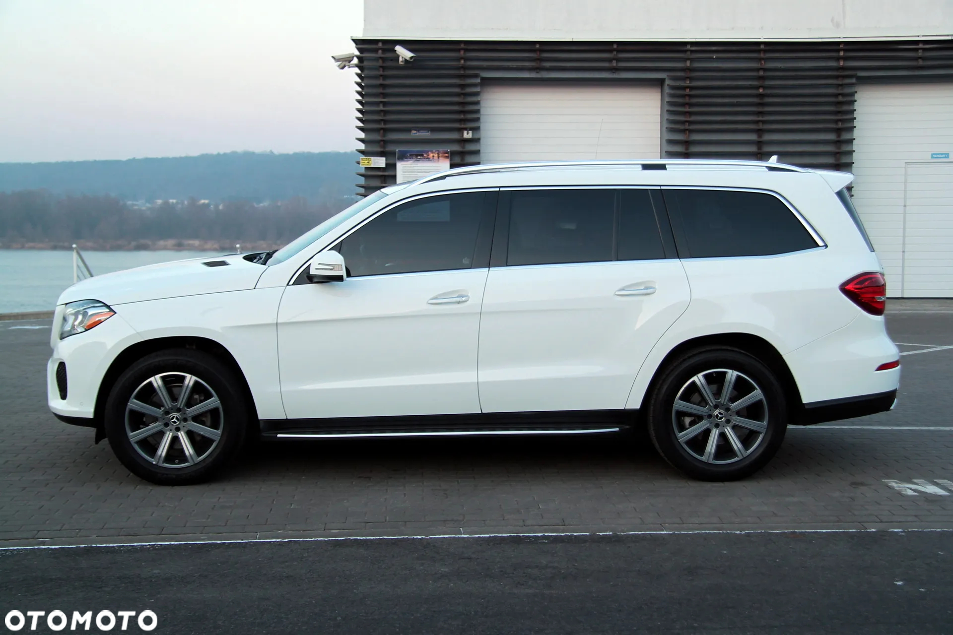 Mercedes-Benz GLS 400 4-Matic - 10