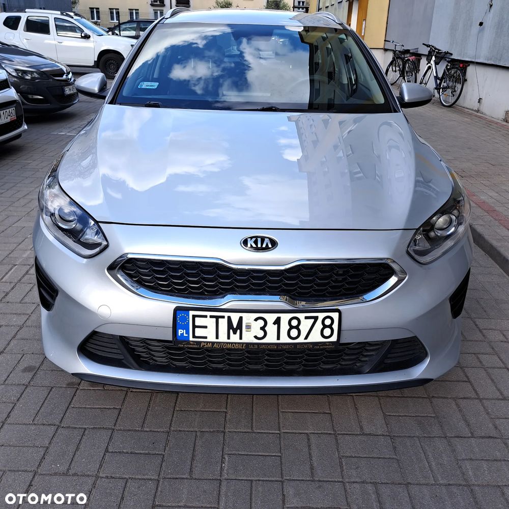 Kia Ceed 1.6 CRDi SCR M - 4
