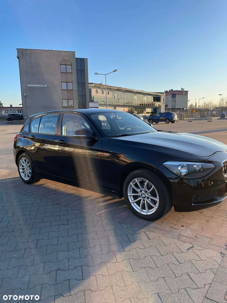 BMW Seria 1 116i - 4