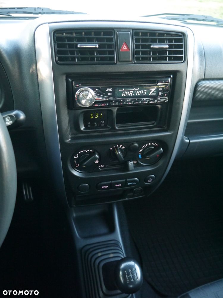 Suzuki Jimny - 21