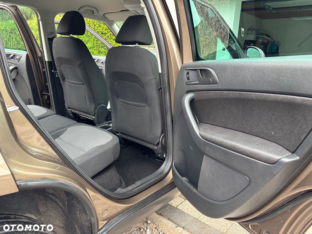 Skoda Yeti 2.0 TDI DPF 4x2 Elegance - 33