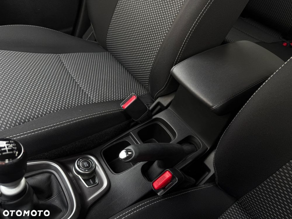 Suzuki Vitara 1.4 Boosterjet Hybrid Allgrip Comfort+ - 26