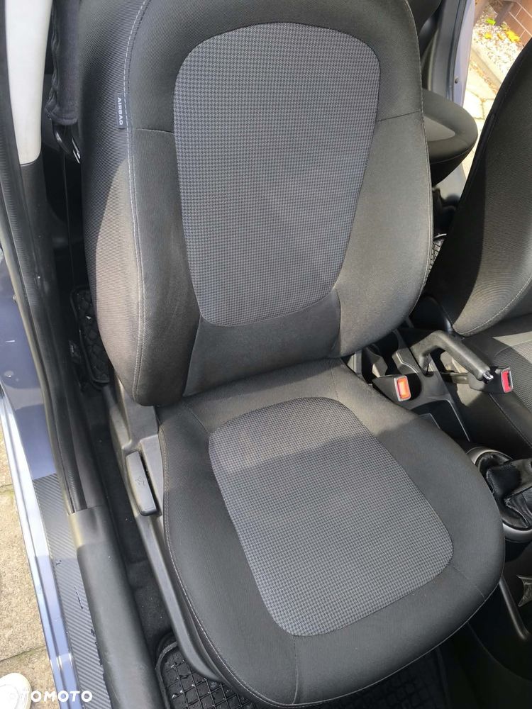 Hyundai i20 - 9