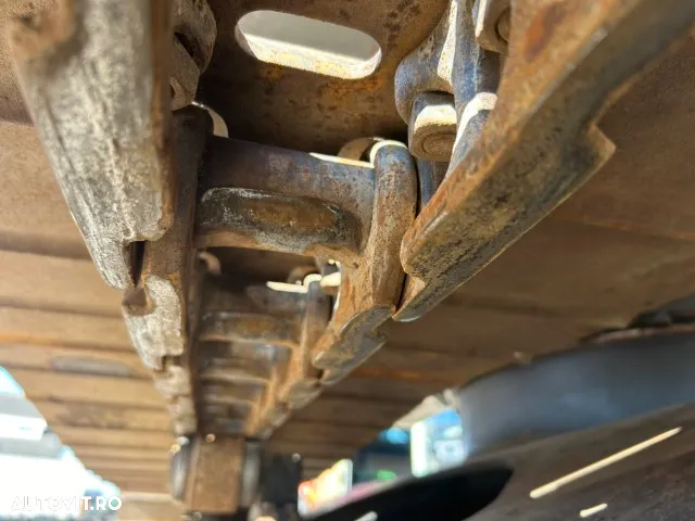 Hitachi ZX 135US-3 - 18