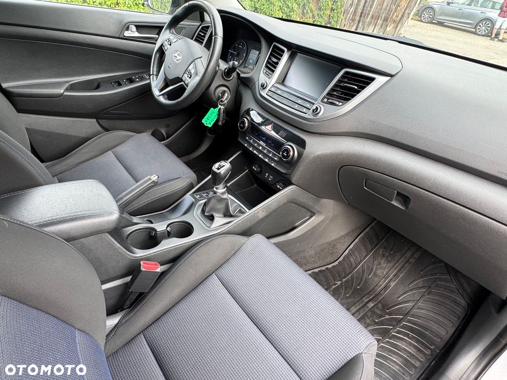 Hyundai Tucson 2.0 CRDi 2WD Trend - 14
