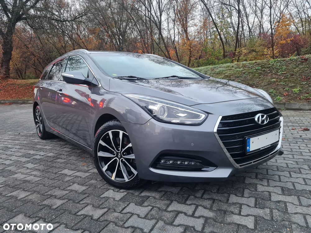 Hyundai i40 Kombi 1.7 CRDi Premium - 36