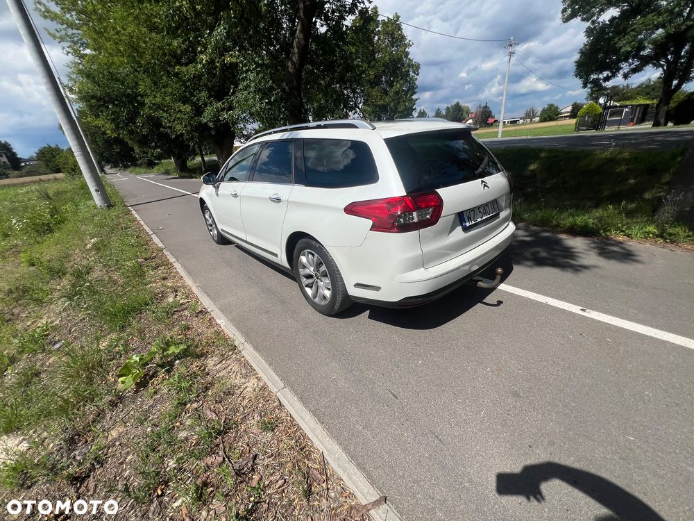 Citroën C5 Tourer e-HDi 115 EGS6 FAP Selection - 4
