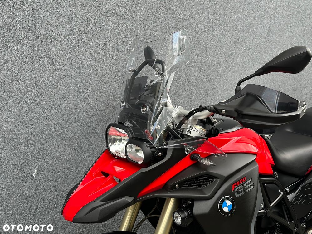 BMW F - 11