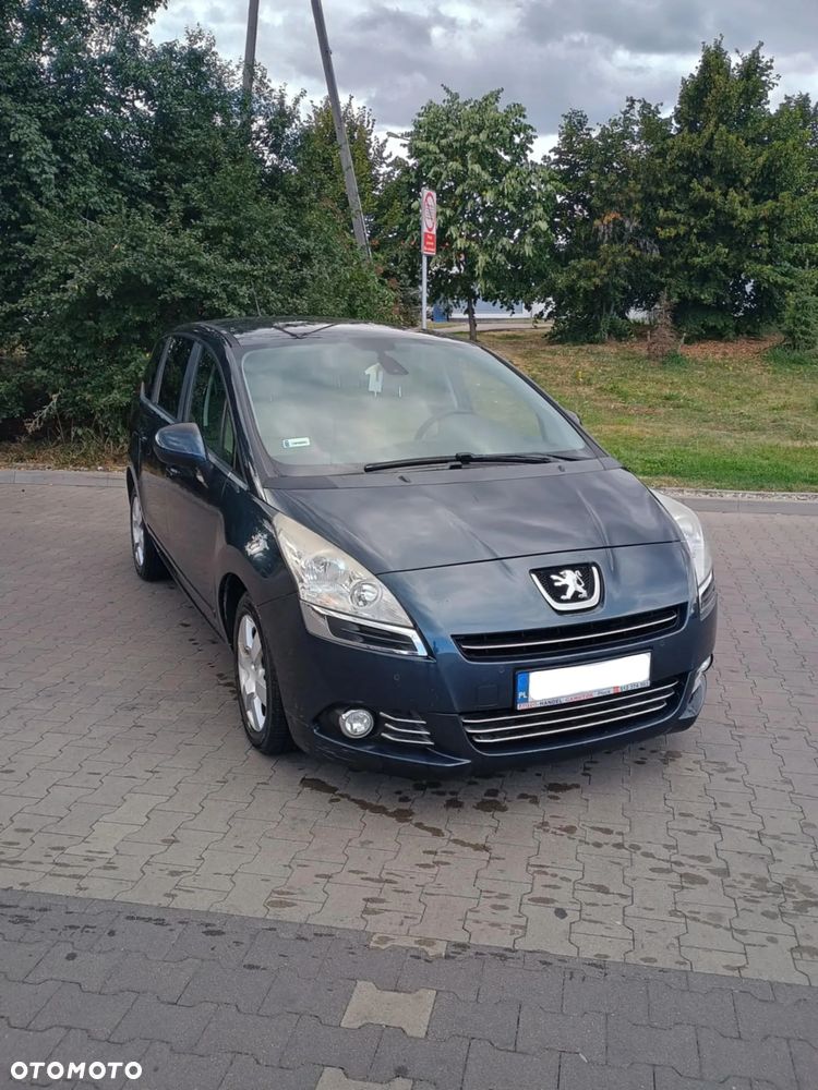 Peugeot 5008 - 2