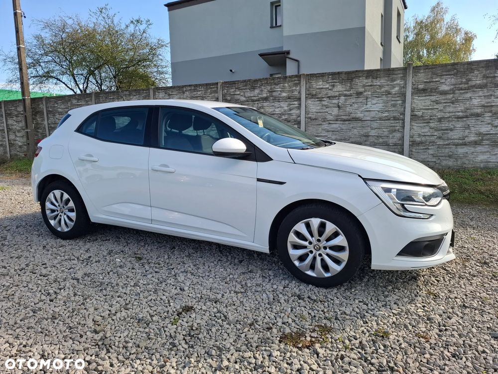 Renault Megane 1.3 TCe FAP Life - 6
