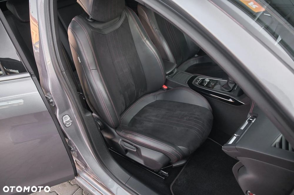 Peugeot 308 - 19