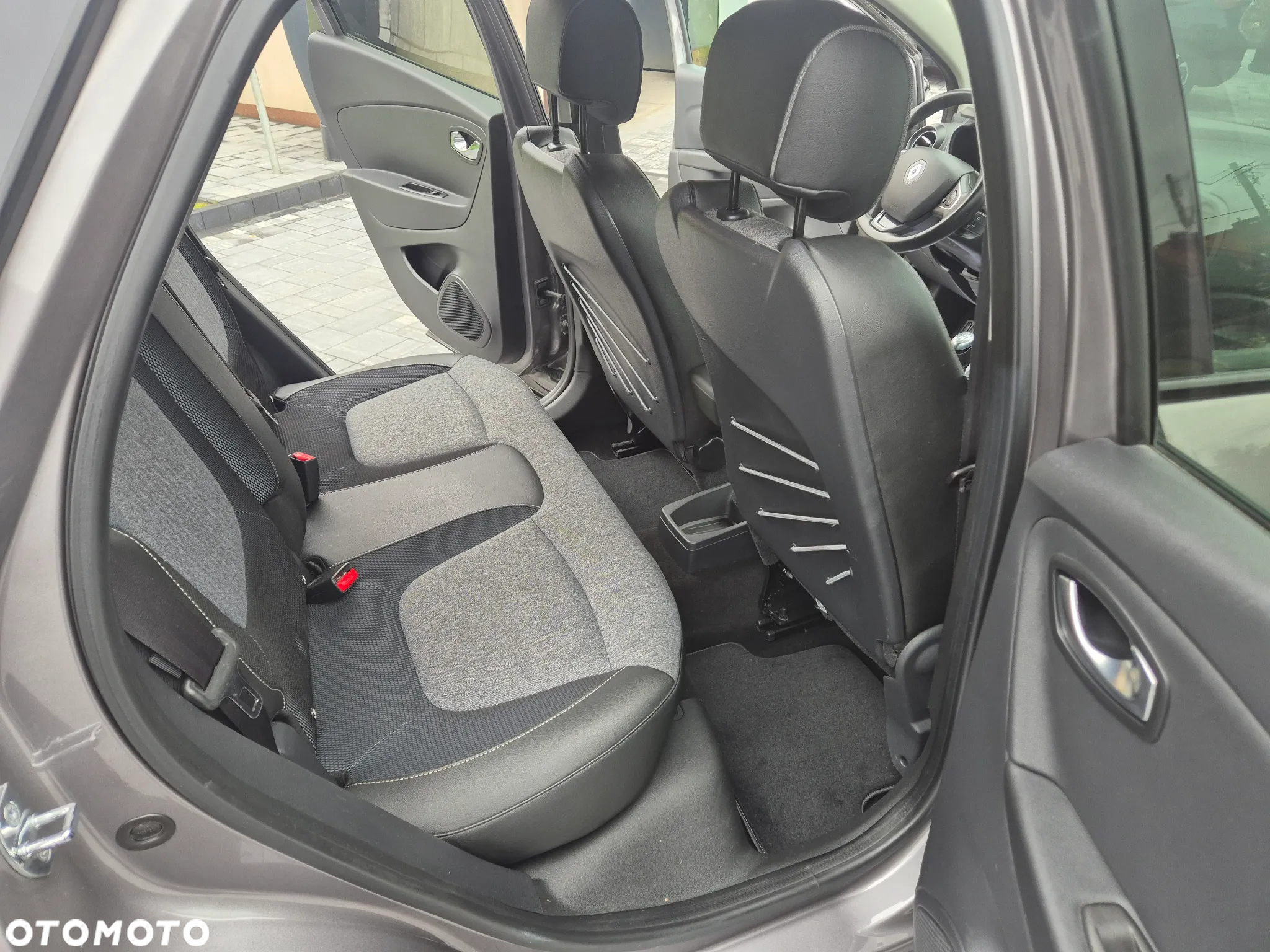 Renault Captur (ENERGY) TCe 90 INTENS - 7