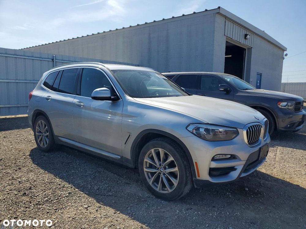 BMW X3 xDrive20i GPF Luxury Line - 4