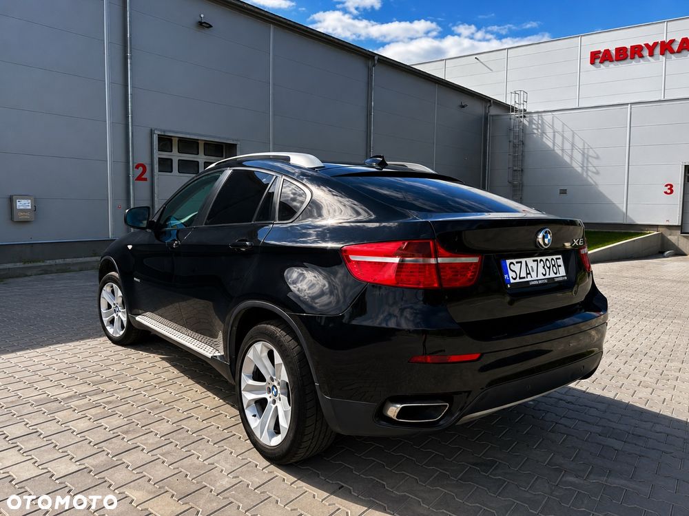 BMW X6 - 12