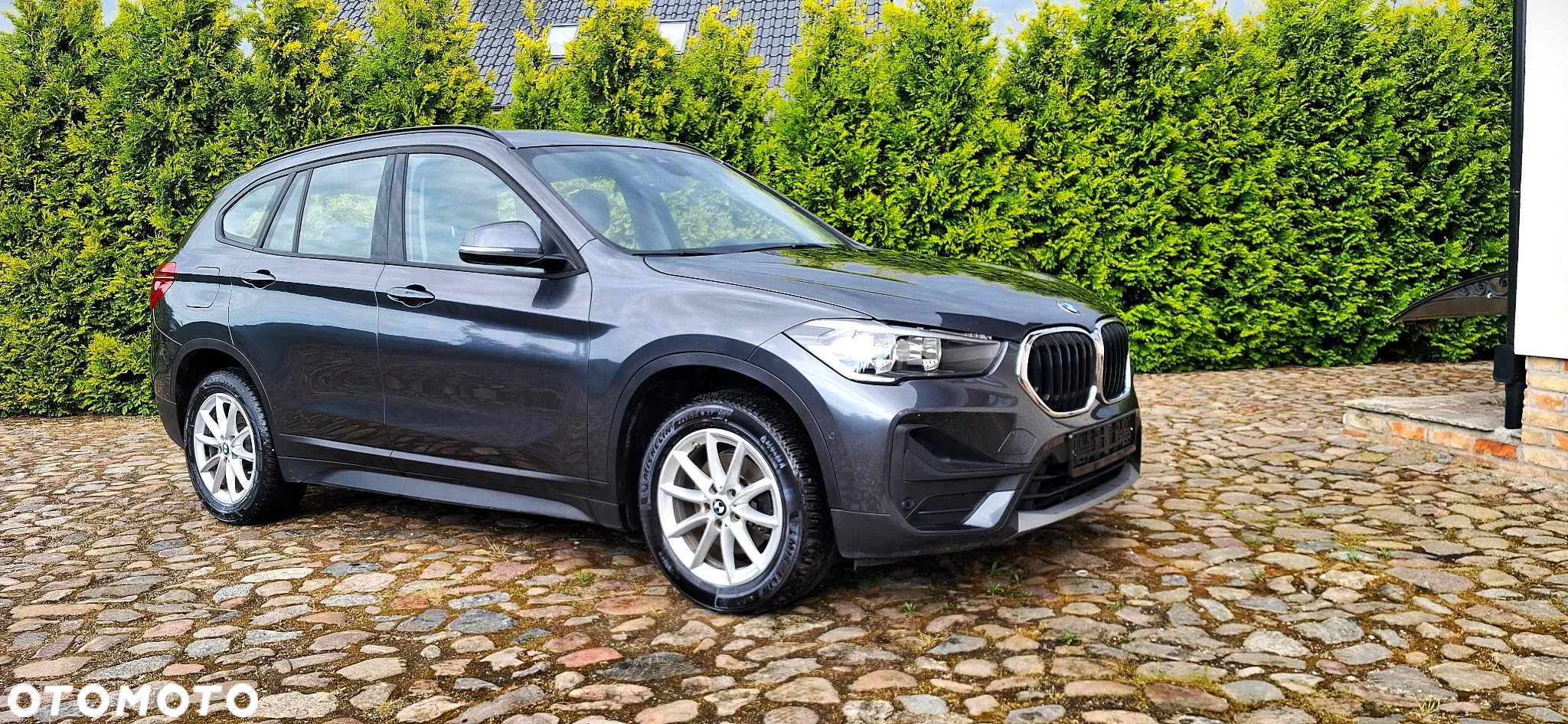BMW X1 sDrive18i Business Edition - 3