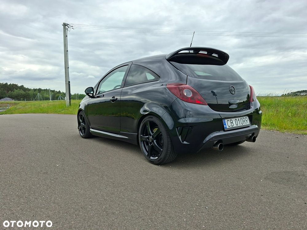 Opel Corsa 1.6 T OPC - 6