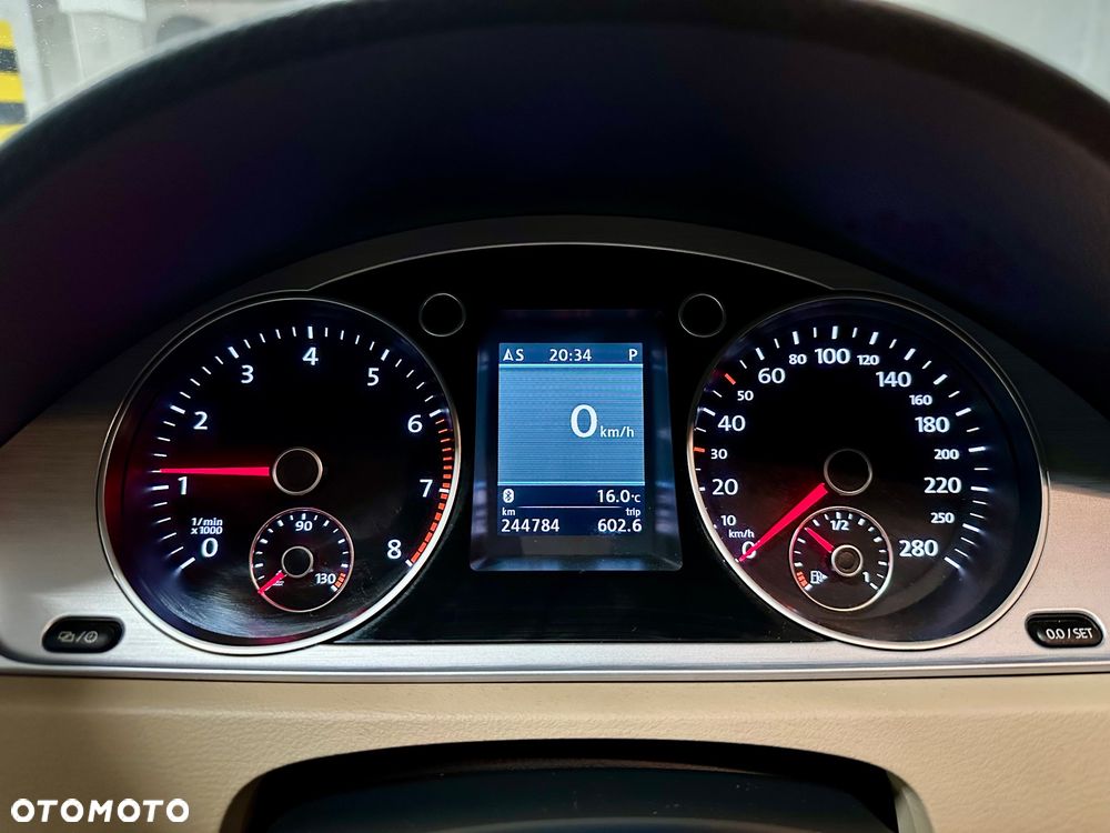 Volkswagen CC 2.0 TSI DSG - 6