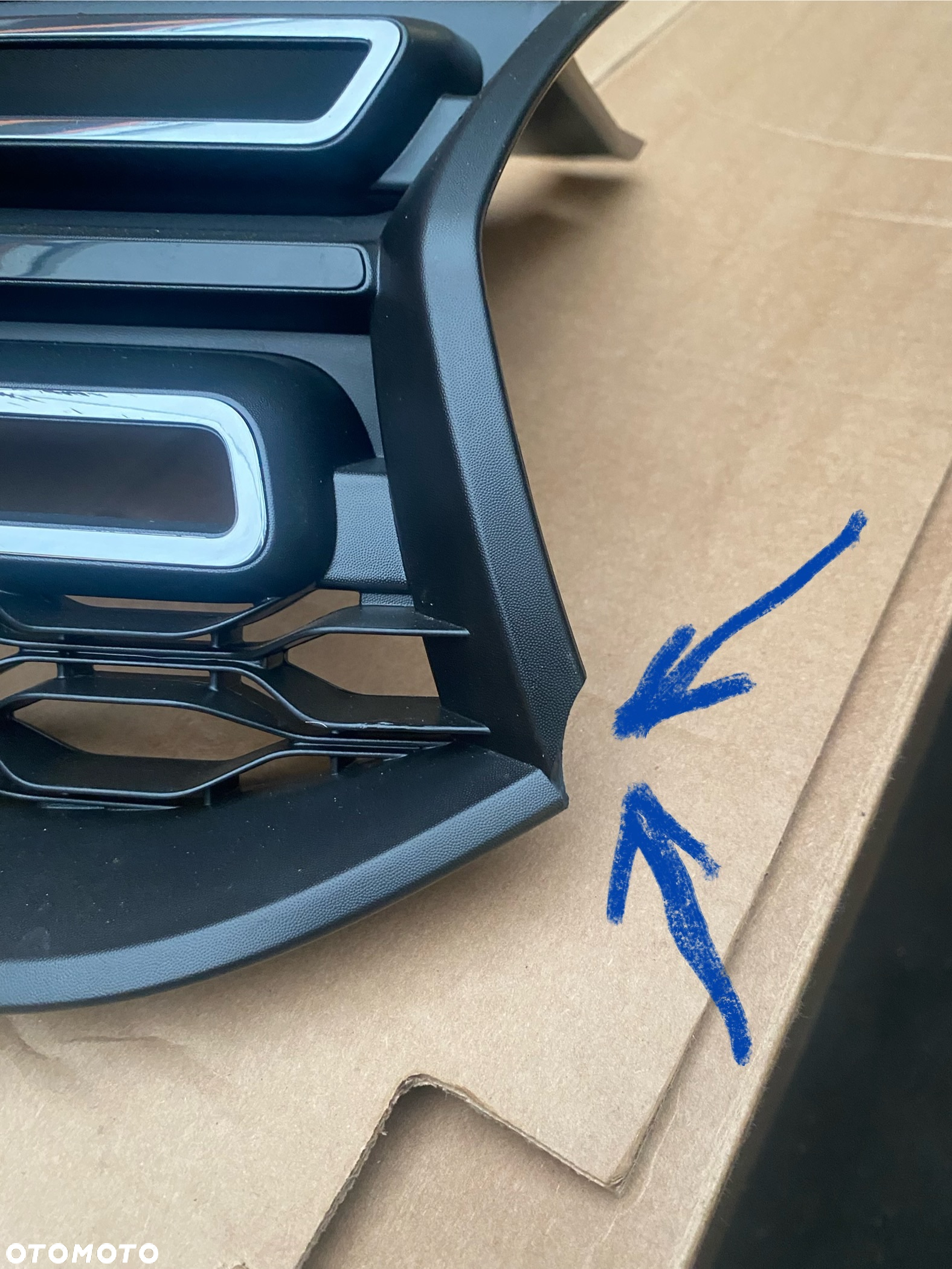Dacia Sandero II Logan 2 II LIFT stepway mcv Nowy ( lekko uszczerbiony) ORYGINALNY GRILL ATRAPA chłodnicy oryginał Wwa - 8