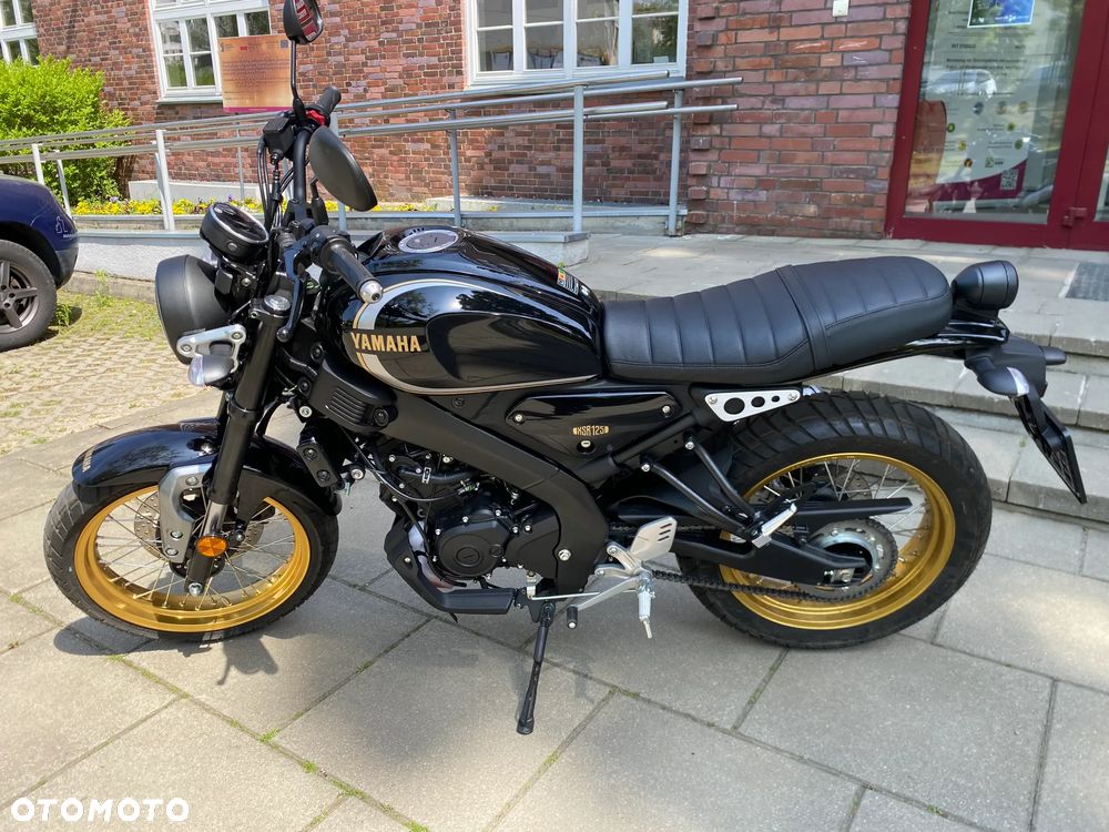 Yamaha XSR - 2