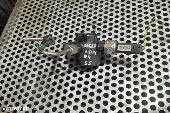 Rampa injectoare 8200584034 / H8200334367 8200584034 / H8200334367 Da - 2