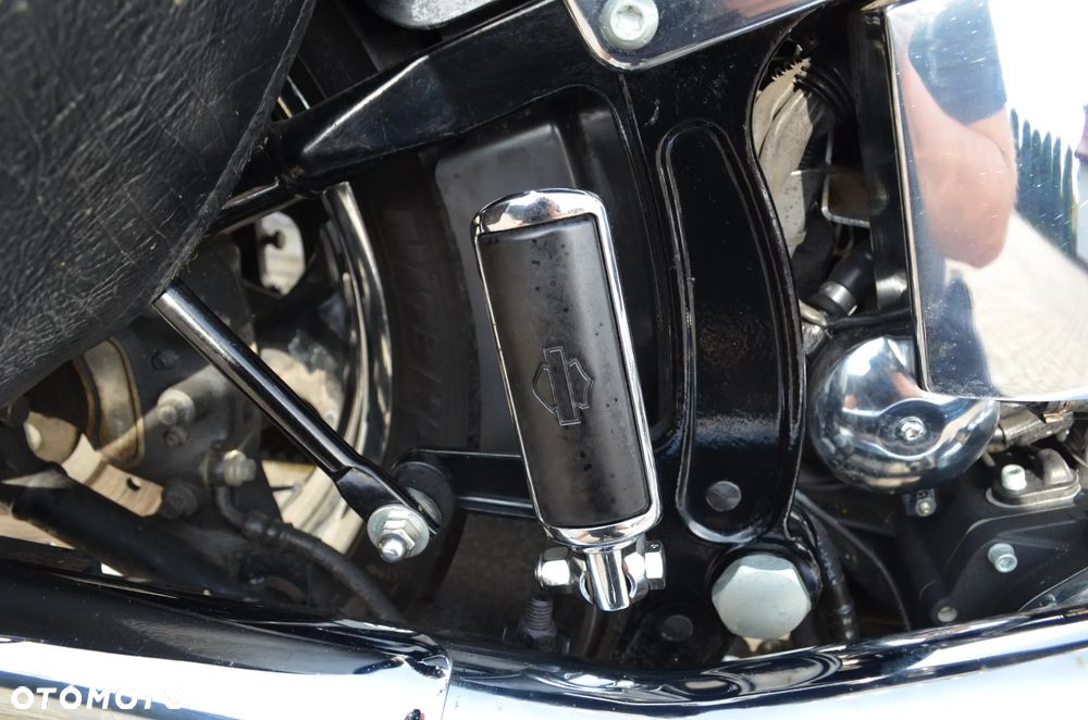 Harley-Davidson Softail Heritage Classic - 15