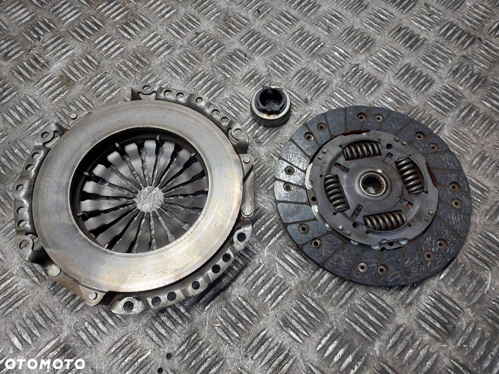 SPRZĘGŁO TARCZA + DOCISK + ŁOŻYSKO OPOROWE CITROEN C3 PLURIEL I 1.6 16V - 5