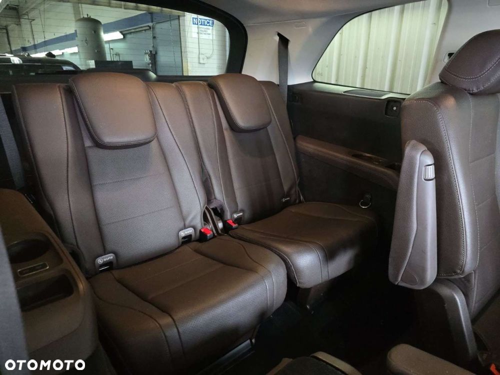 Mercedes-Benz GLS - 16