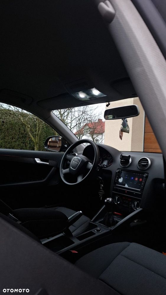 Audi A3 Sportback 1.6 Ambition - 18