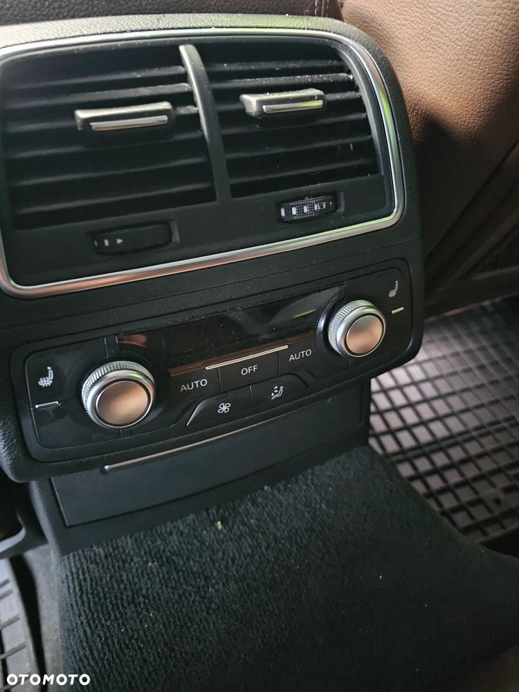Audi A6 Avant 2013 photo 5