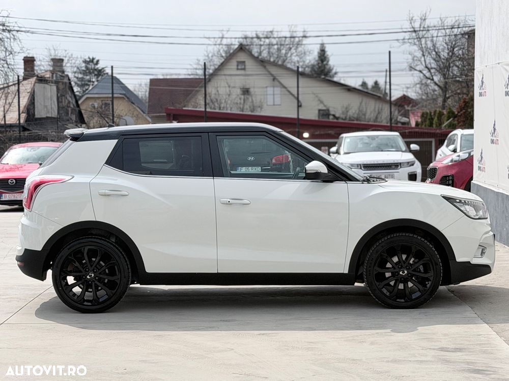 SsangYong Tivoli e-XDi 160 2WD Quartz - 8