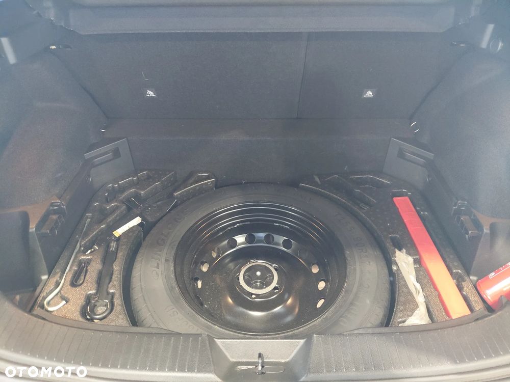 Nissan Qashqai 1.3 DIG-T mHEV N-Connecta Xtronic - 20