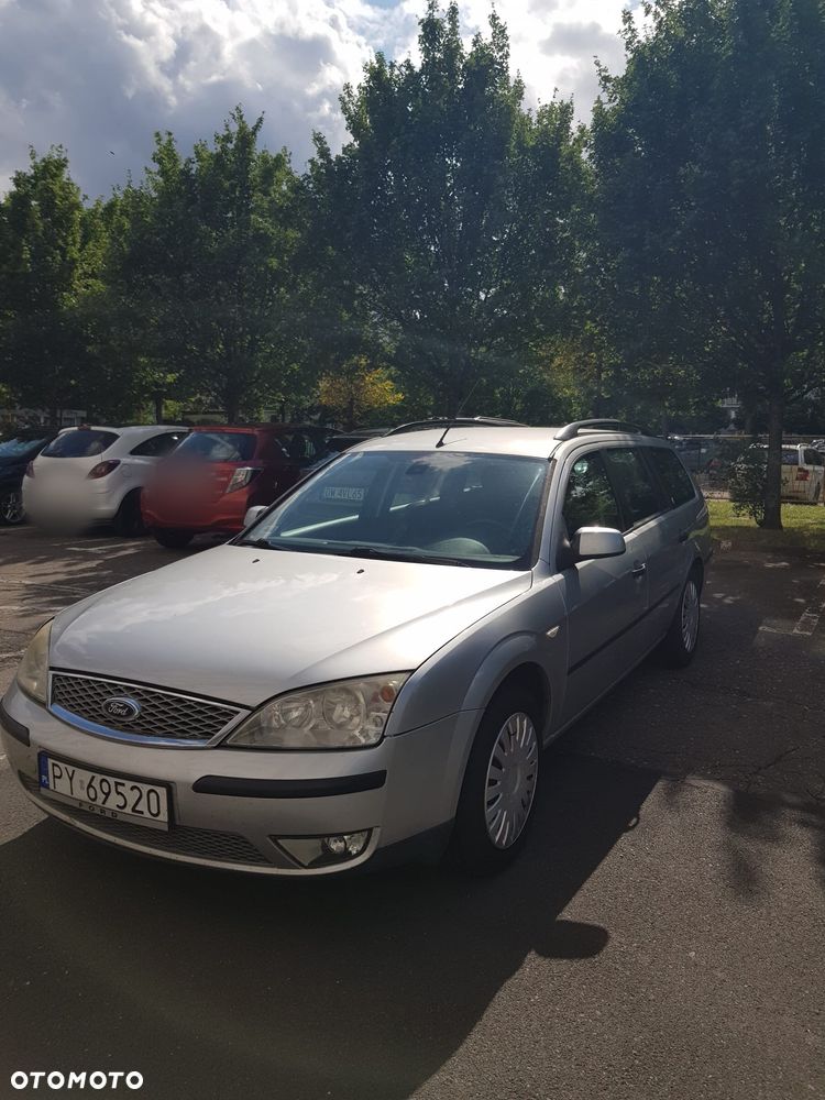 Ford Mondeo 1.8 Ambiente - 8