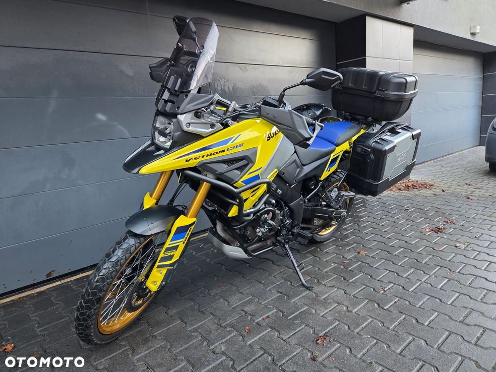 Suzuki V-STROM - 13
