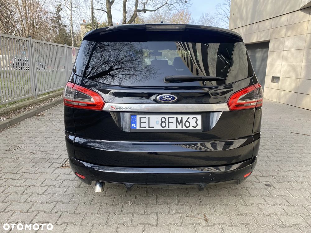 Ford S-Max - 8