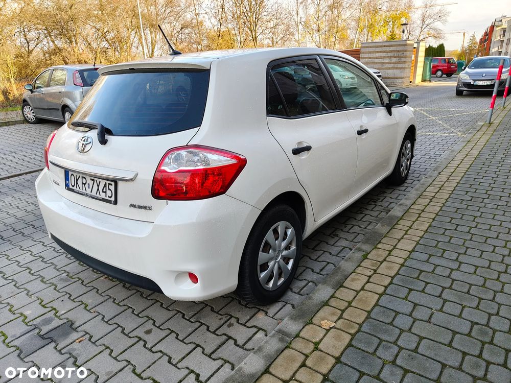 Toyota Auris 1.33 VVT-i Active - 5